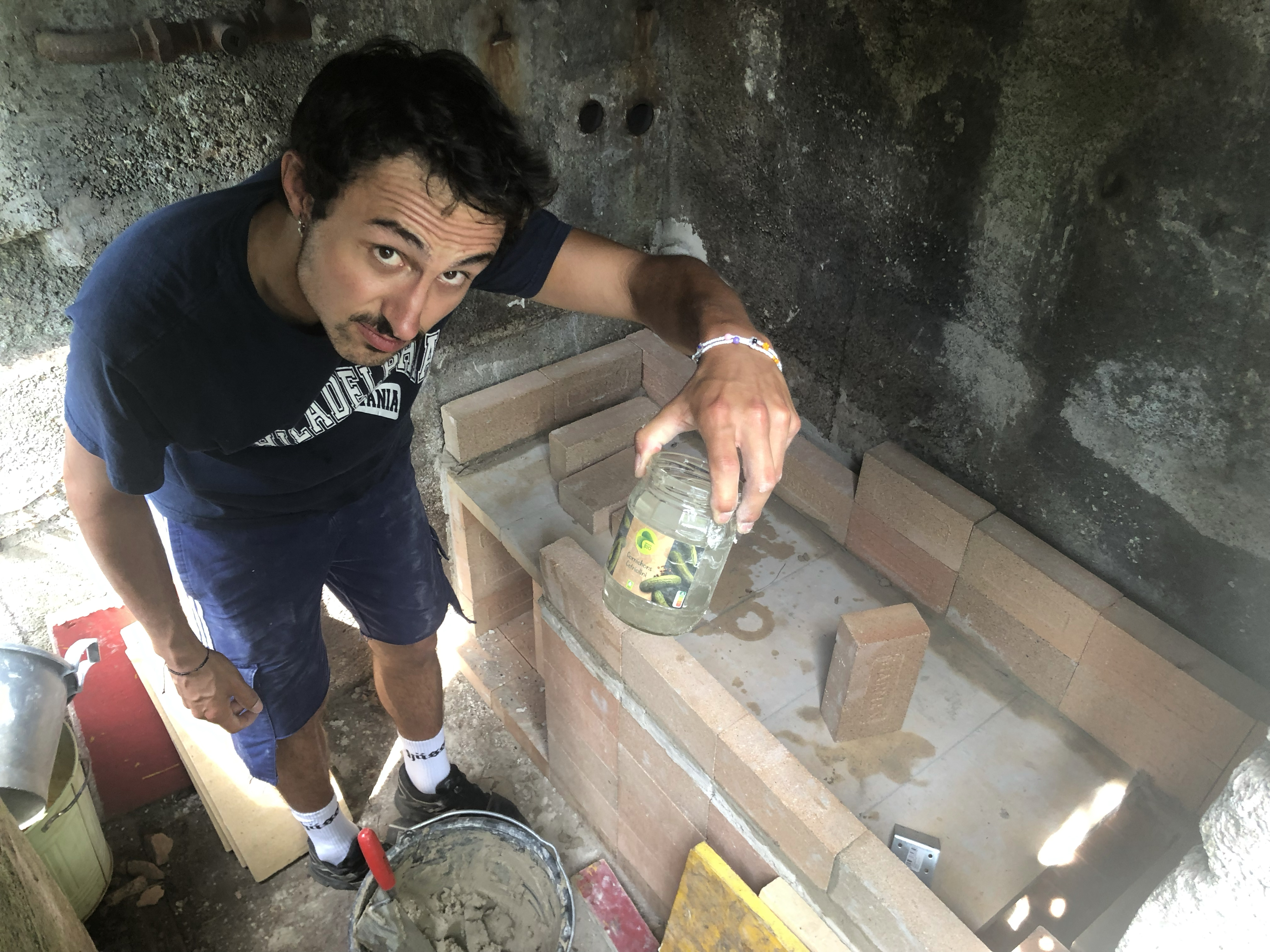 Four à cuisson culturel, Victor Sala